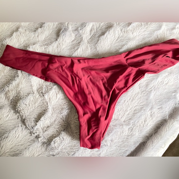3/$15 maroon red very cheeky 2 piece bikini, unpadded top - Picture 4 of 4